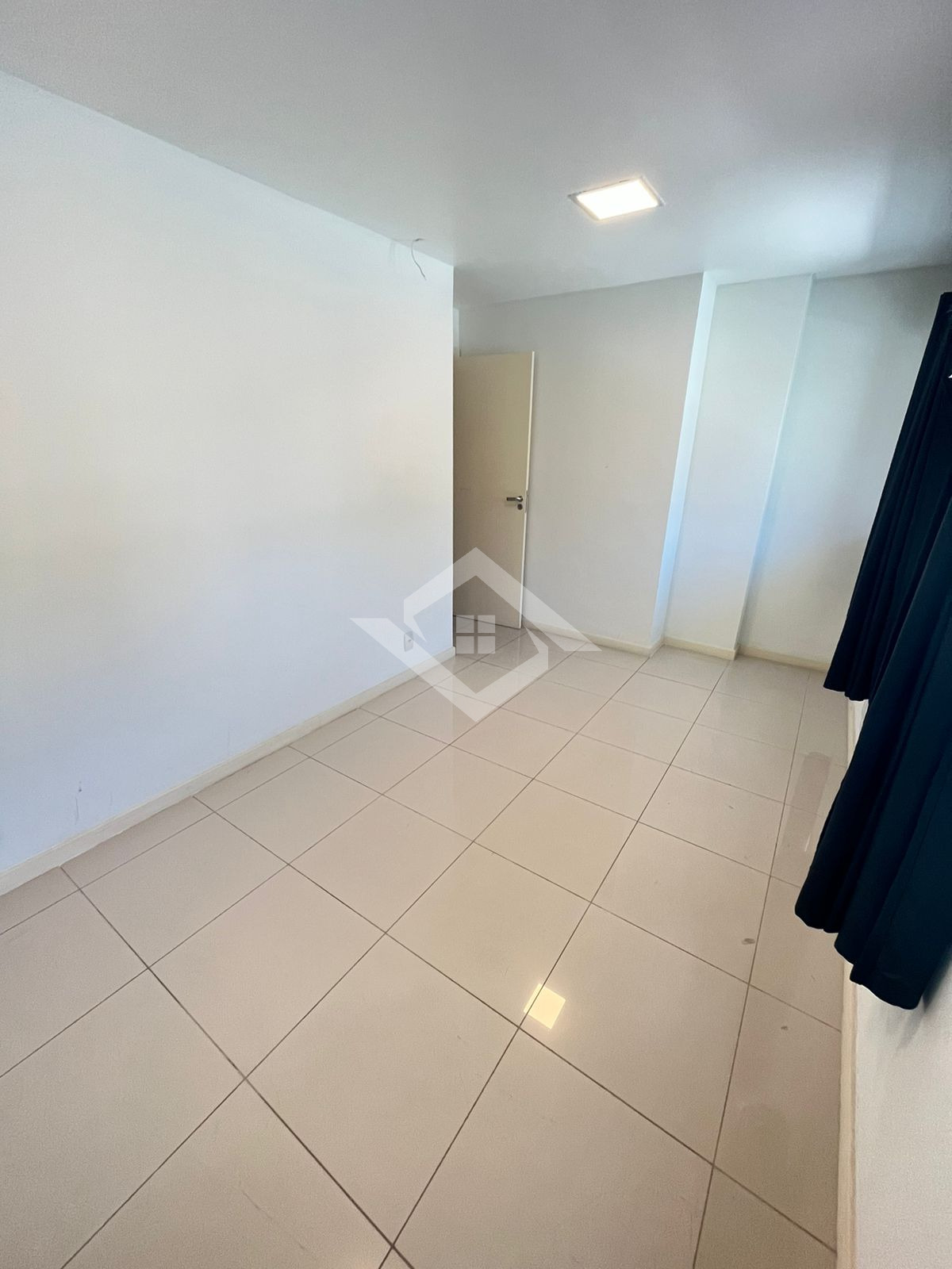 Apartamento à venda com 2 quartos, 90m² - Foto 22