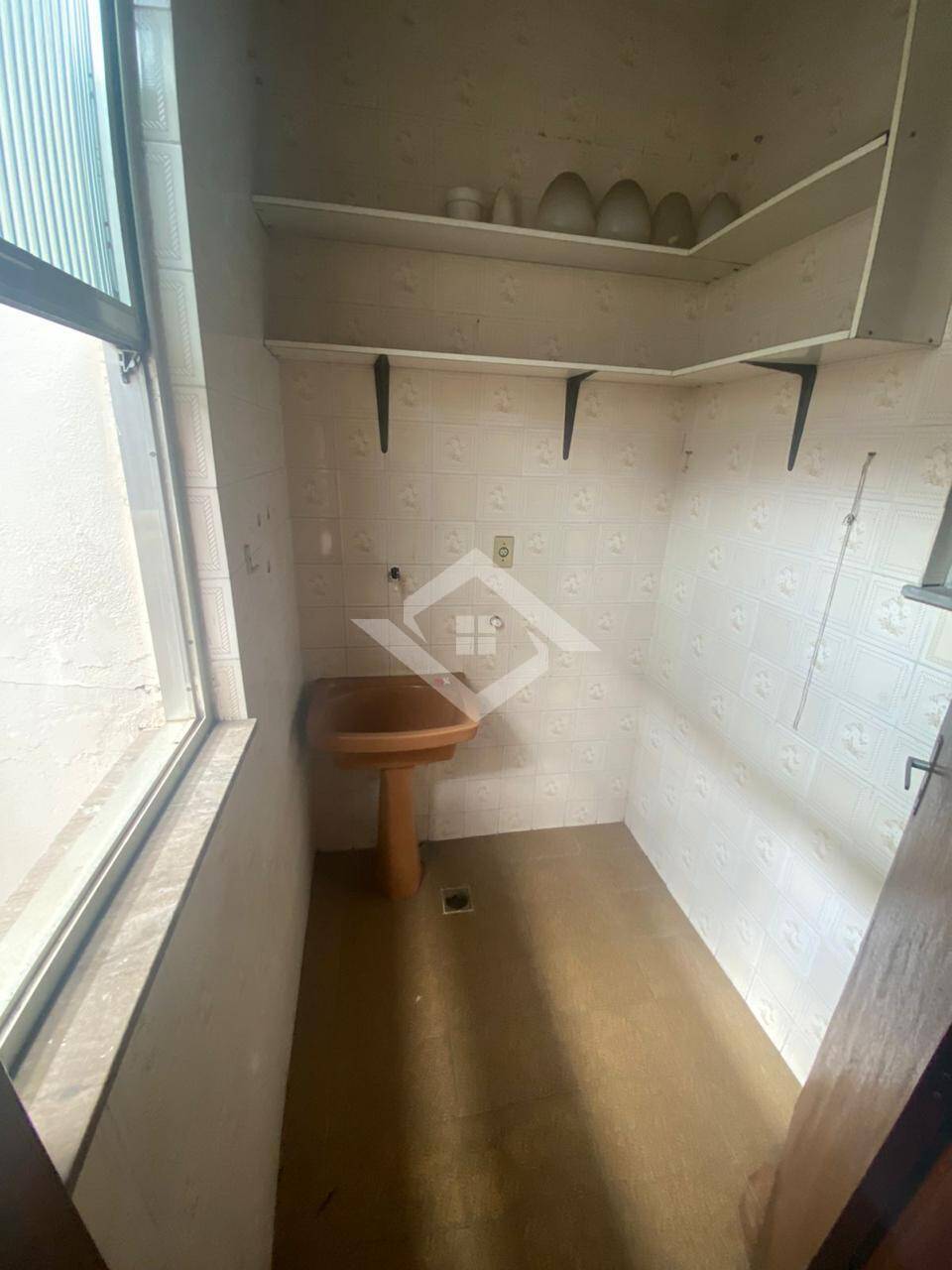 Apartamento para alugar com 2 quartos, 50m² - Foto 4