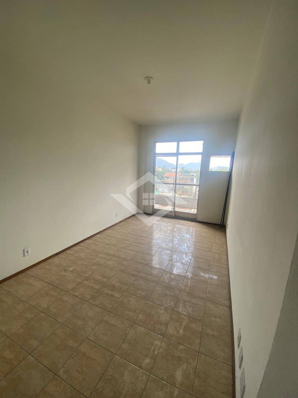 Apartamento para alugar com 2 quartos, 50m² - Foto 2