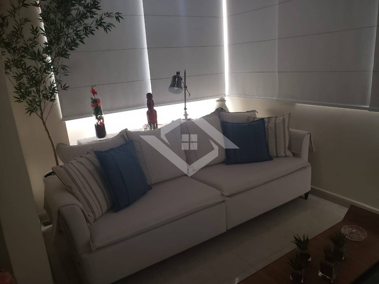 Apartamento à venda com 2 quartos, 81m² - Foto 6