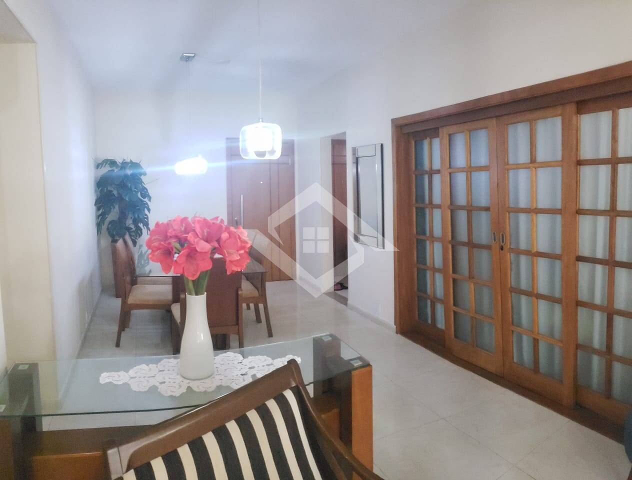 Apartamento à venda com 2 quartos, 81m² - Foto 8