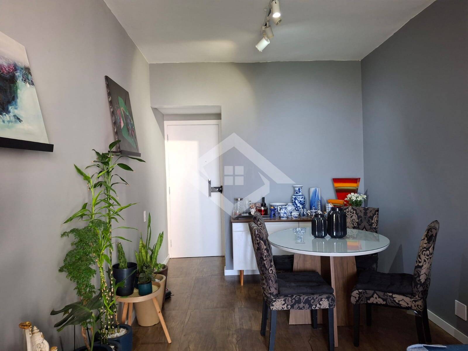 Apartamento à venda com 3 quartos, 84m² - Foto 9