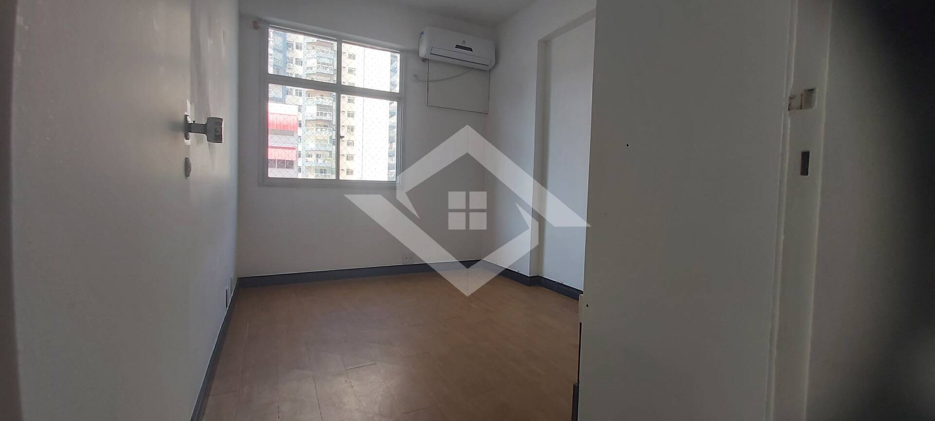 Apartamento à venda com 2 quartos, 81m² - Foto 9