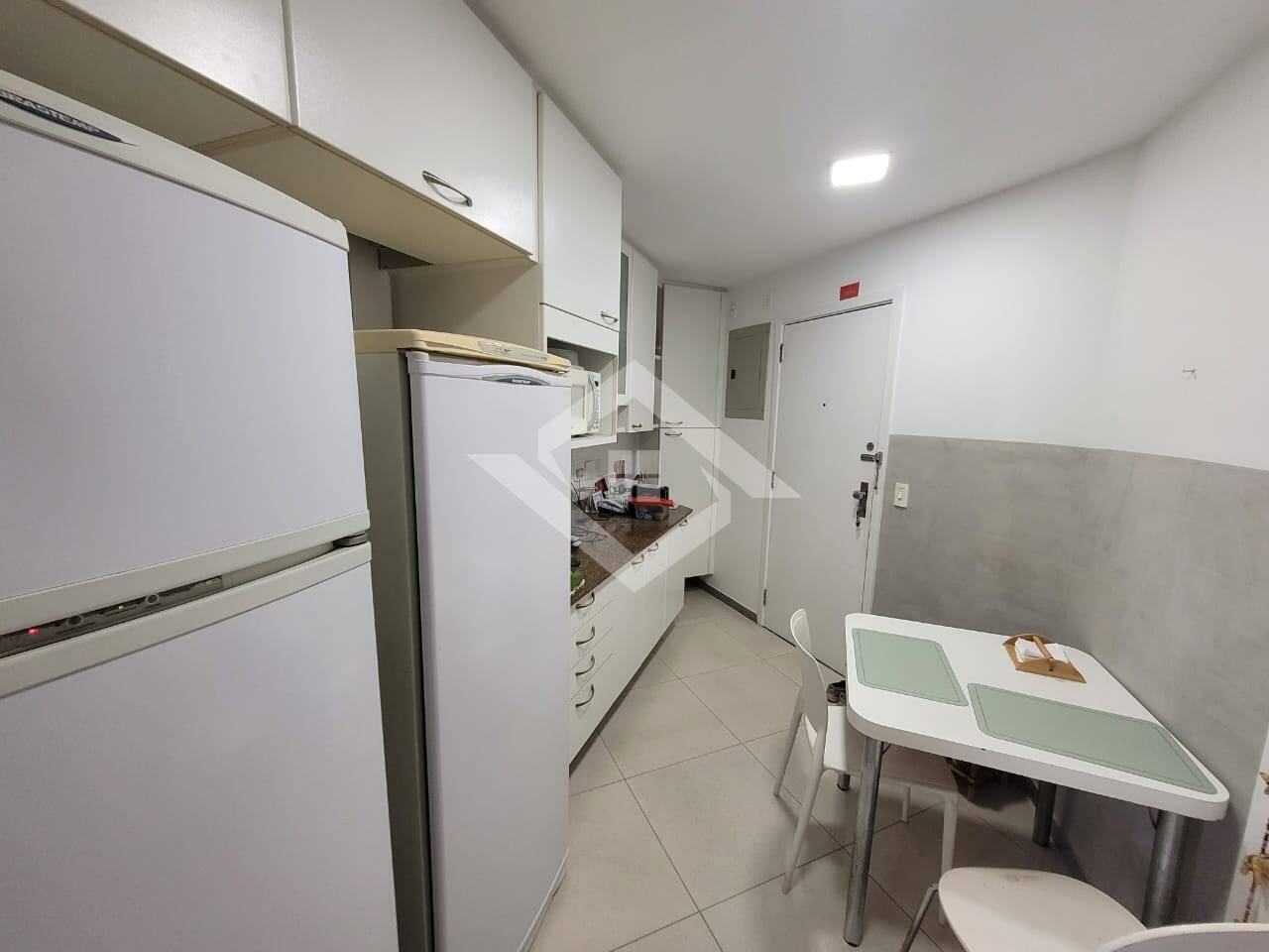 Apartamento à venda com 3 quartos, 119m² - Foto 22