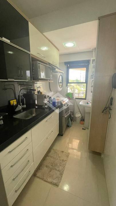 Apartamento à venda com 2 quartos, 83m² - Foto 28