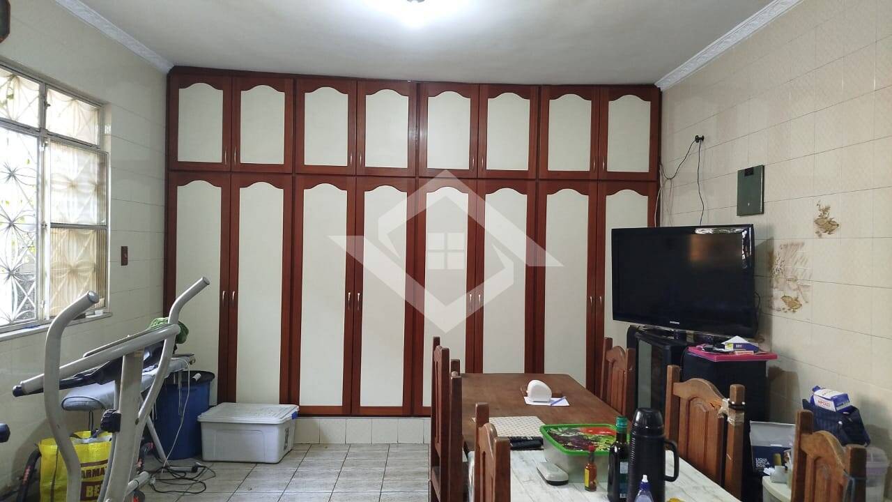 Casa à venda com 3 quartos, 297m² - Foto 13