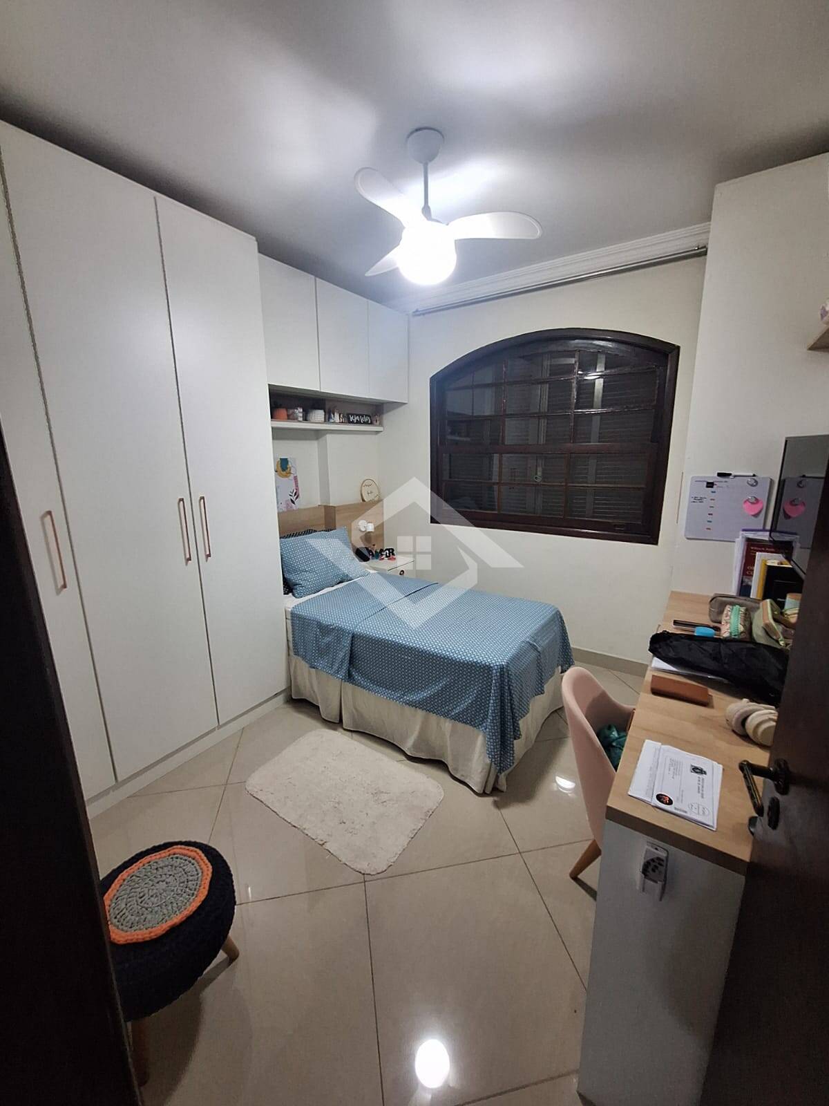 Apartamento à venda com 4 quartos, 100m² - Foto 7