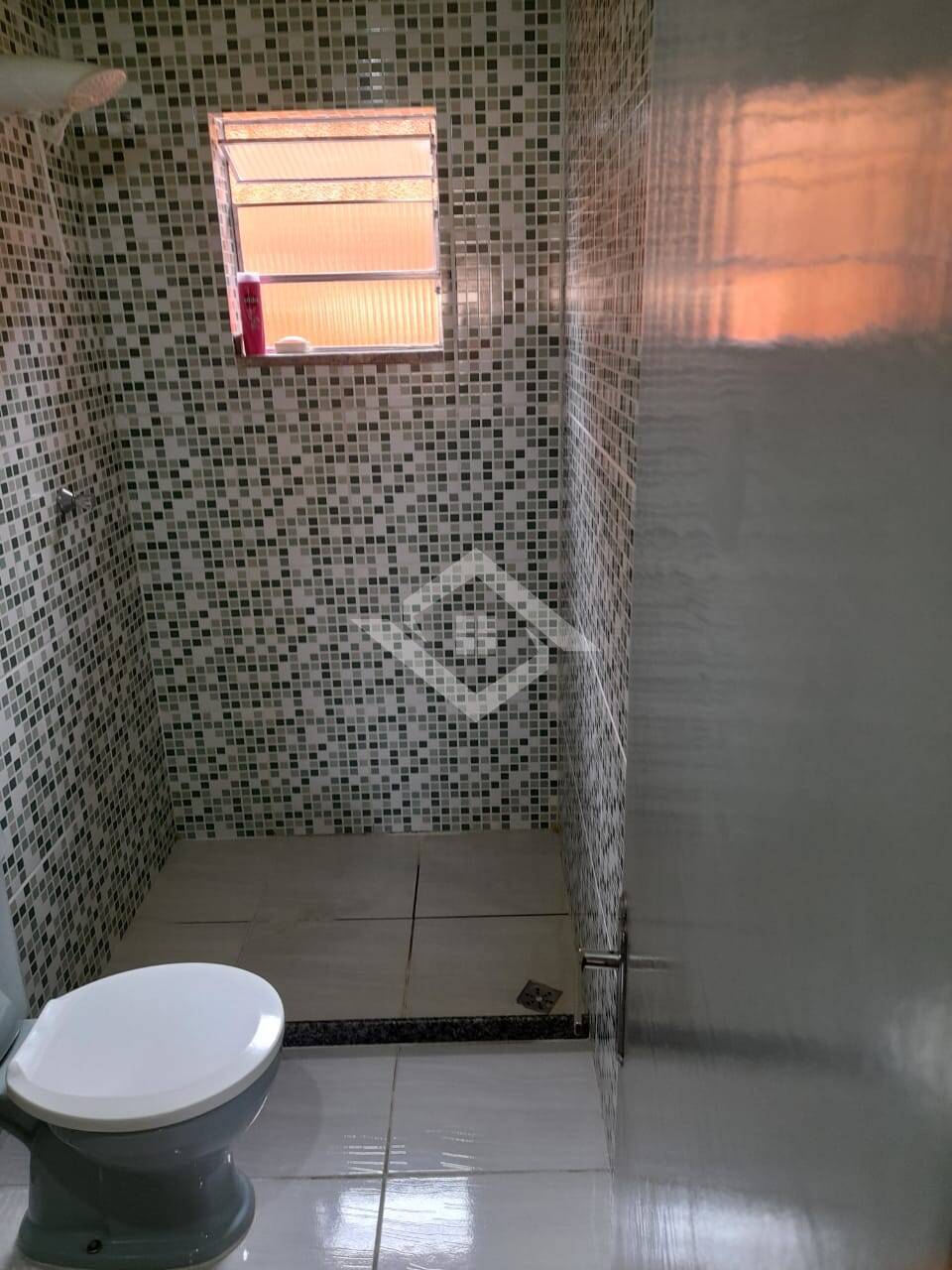 Casa à venda com 2 quartos, 64m² - Foto 15