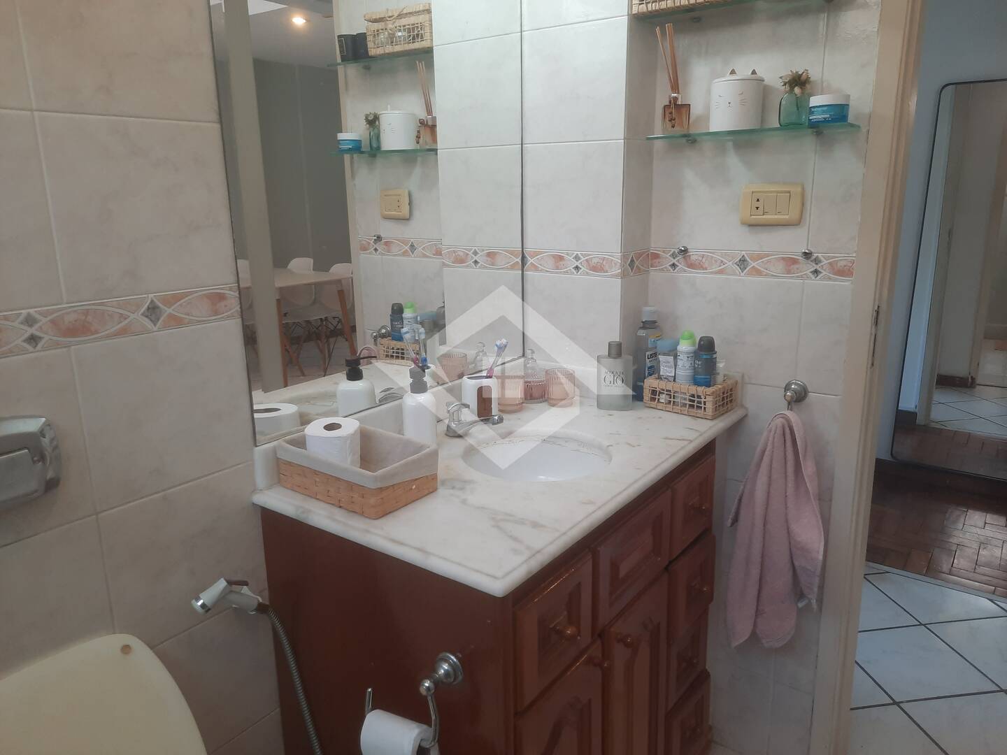 Apartamento à venda com 2 quartos, 70m² - Foto 9