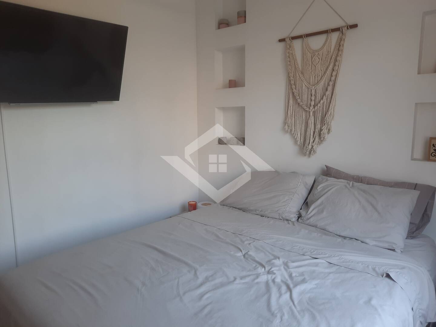 Apartamento à venda com 2 quartos, 70m² - Foto 13