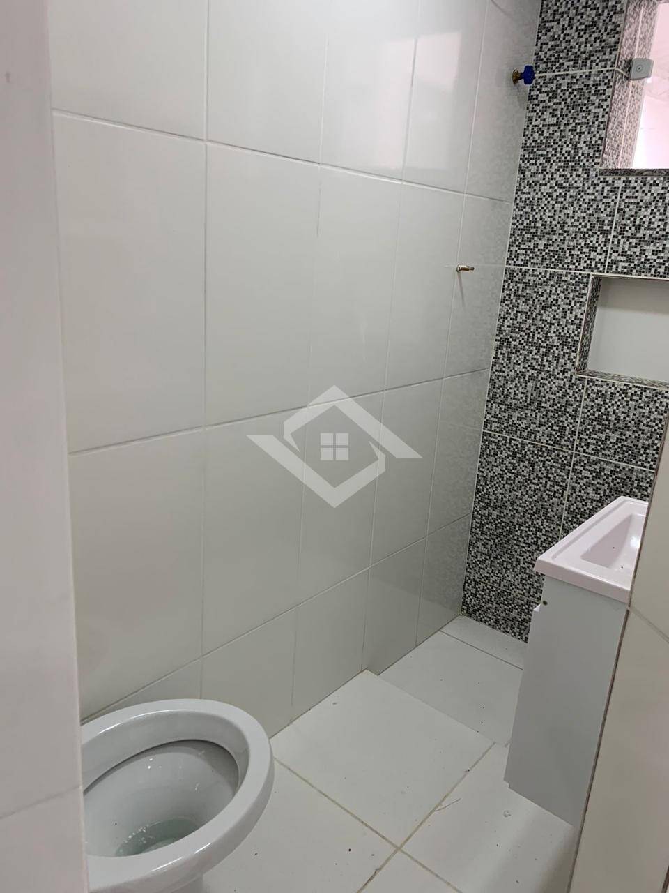 Apartamento à venda com 2 quartos, 70m² - Foto 4