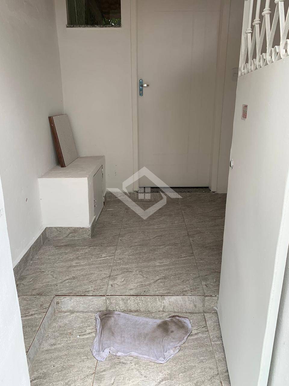 Apartamento à venda com 2 quartos, 70m² - Foto 10