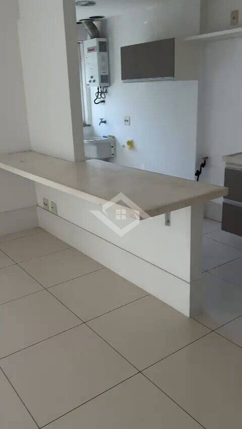 Apartamento à venda com 2 quartos, 107m² - Foto 5