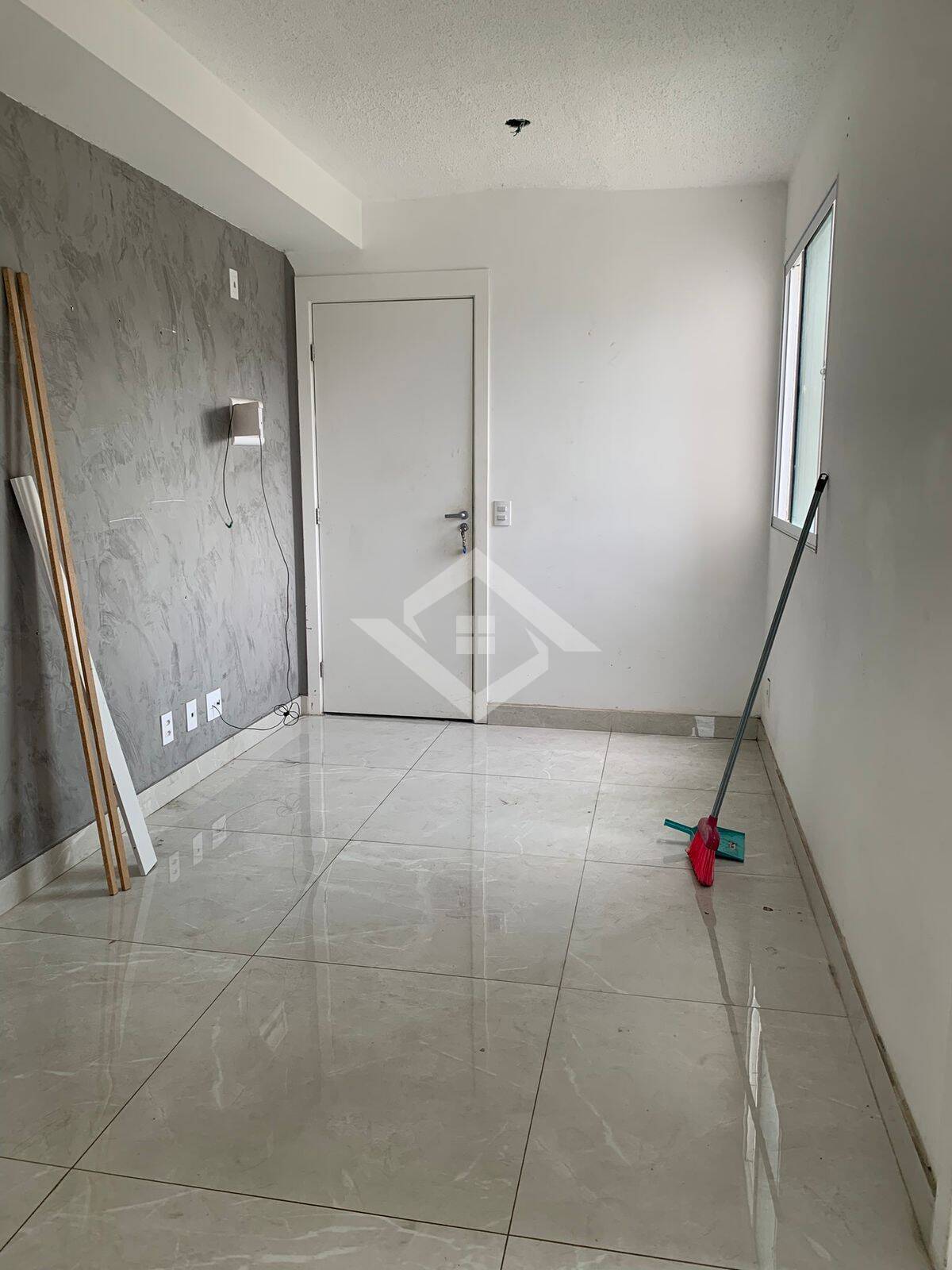 Apartamento à venda com 2 quartos, 42m² - Foto 5