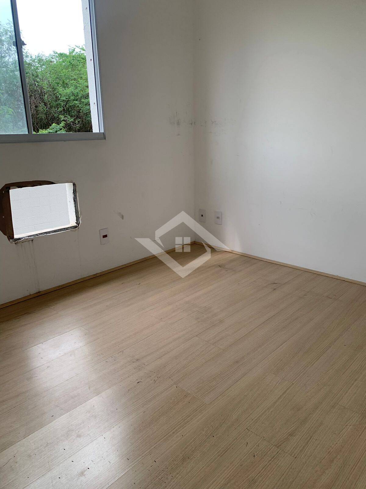 Apartamento à venda com 2 quartos, 42m² - Foto 13