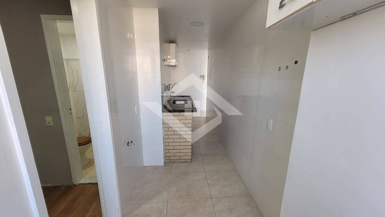 Apartamento à venda com 2 quartos, 73m² - Foto 14