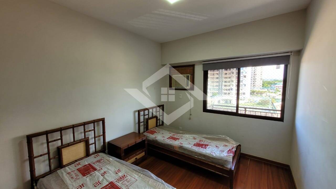 Apartamento à venda com 2 quartos, 83m² - Foto 4