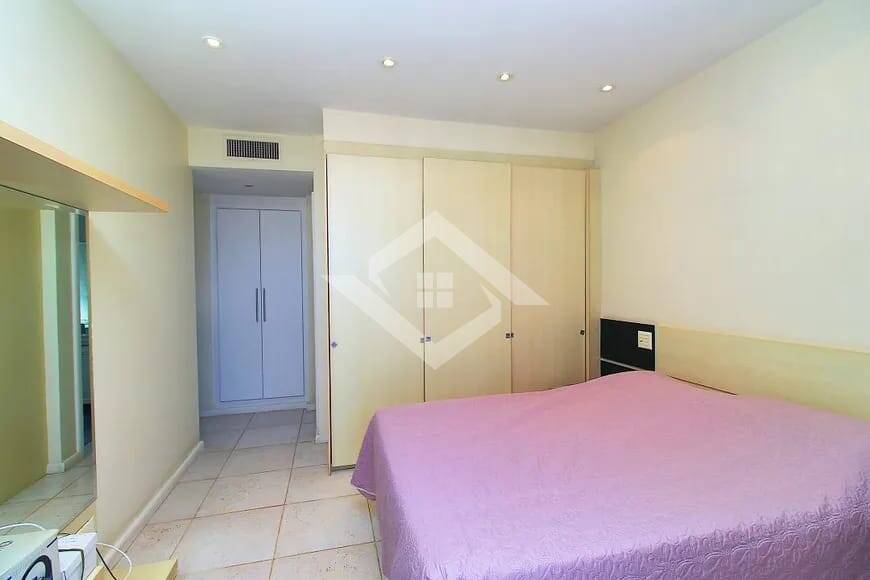 Apartamento à venda com 4 quartos, 360m² - Foto 14