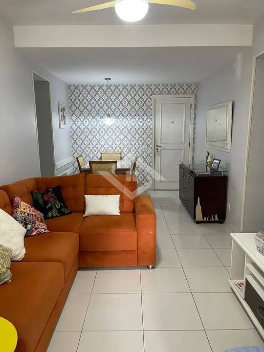 Apartamento à venda com 2 quartos, 83m² - Foto 3