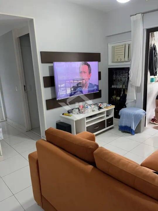 Apartamento à venda com 2 quartos, 83m² - Foto 5