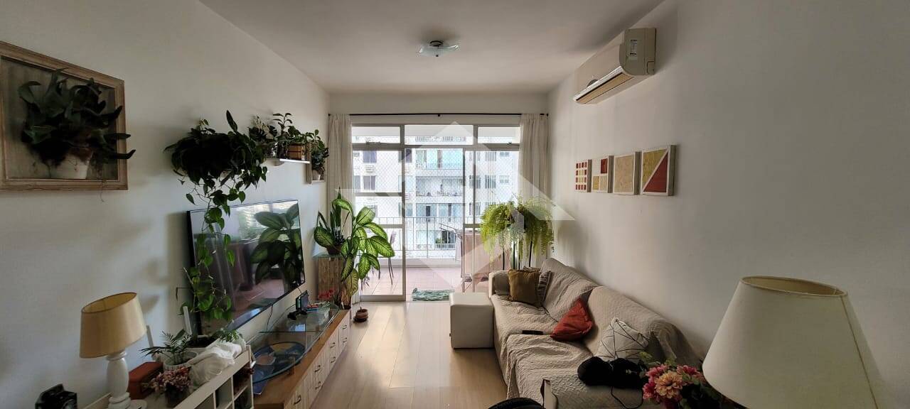 Apartamento à venda com 3 quartos, 103m² - Foto 9