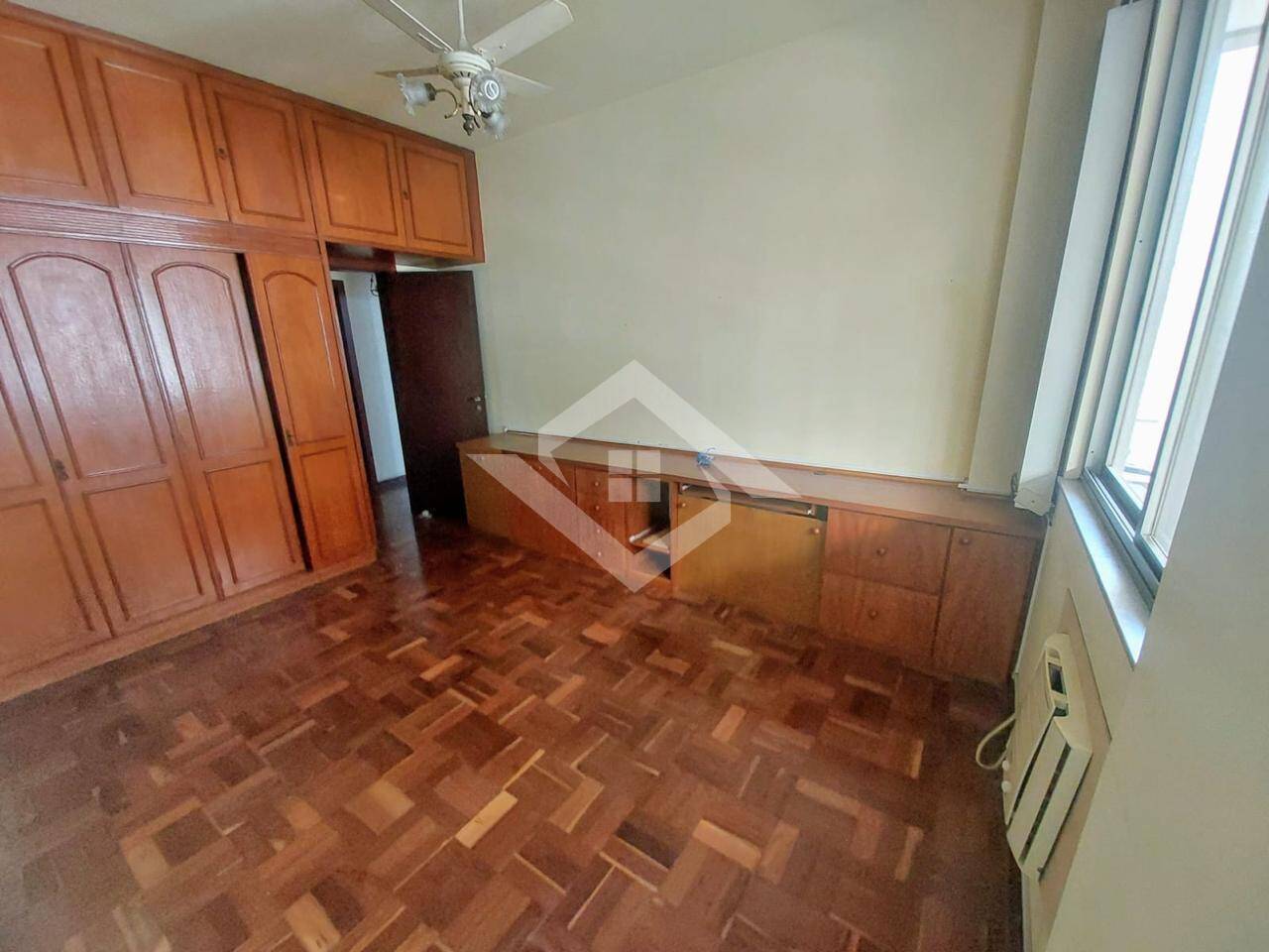 Apartamento à venda com 3 quartos, 150m² - Foto 19