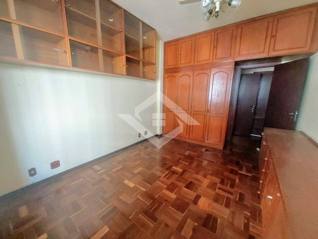 Apartamento à venda com 3 quartos, 150m² - Foto 18