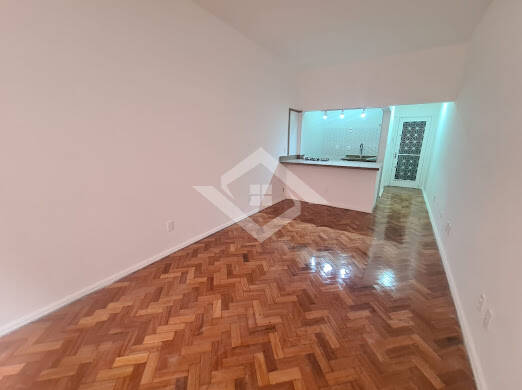 Apartamento à venda com 1 quarto, 31m² - Foto 2