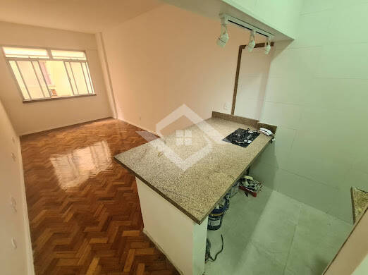 Apartamento à venda com 1 quarto, 31m² - Foto 6