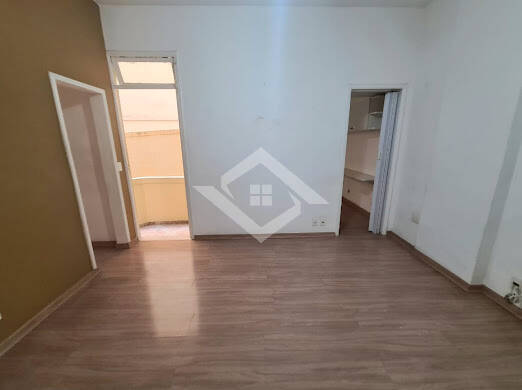 Apartamento à venda com 2 quartos, 55m² - Foto 3