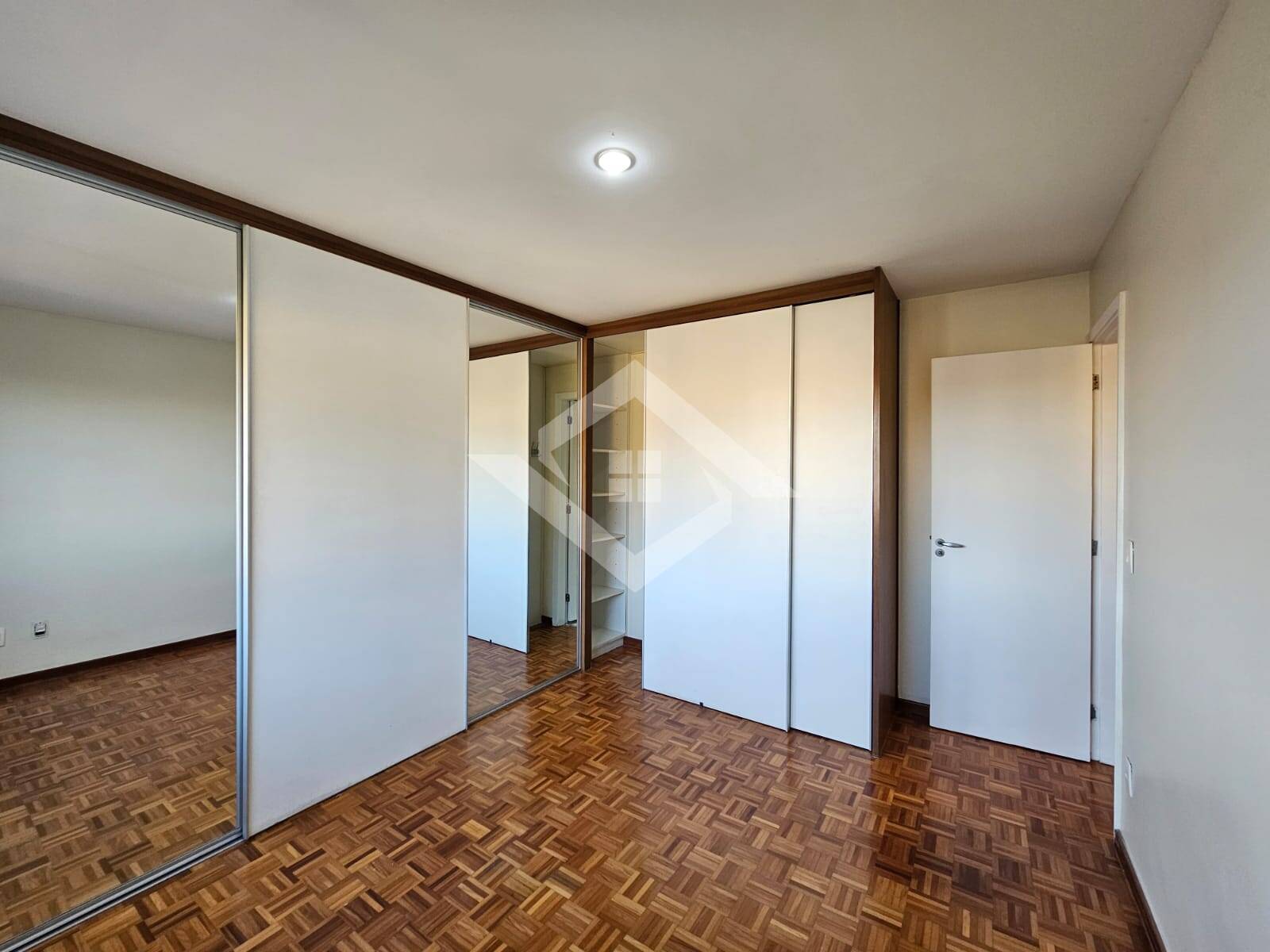 Apartamento à venda com 4 quartos, 169m² - Foto 23