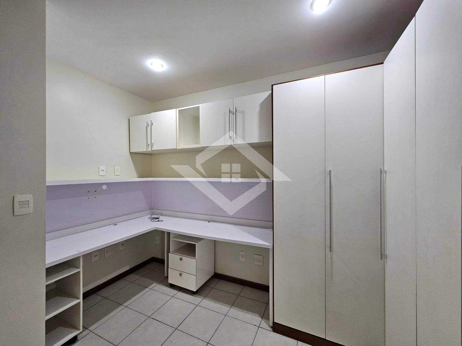 Apartamento à venda com 4 quartos, 169m² - Foto 27