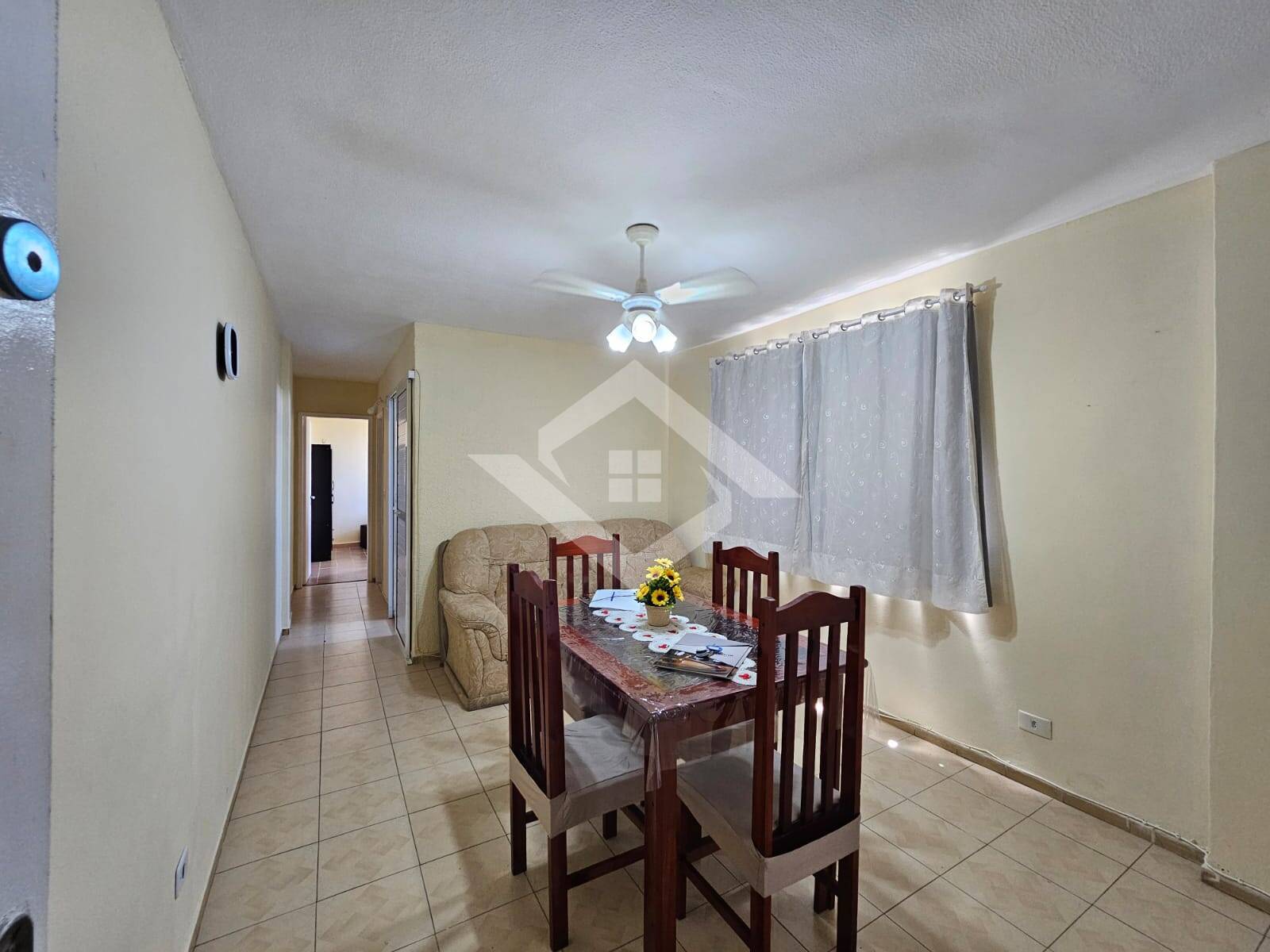 Apartamento à venda com 2 quartos, 48m² - Foto 2