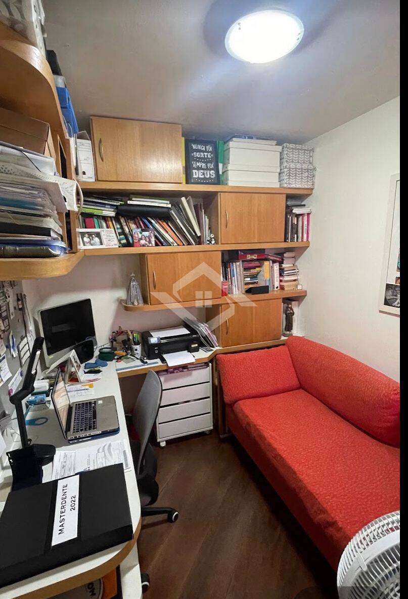 Apartamento à venda com 3 quartos, 110m² - Foto 13