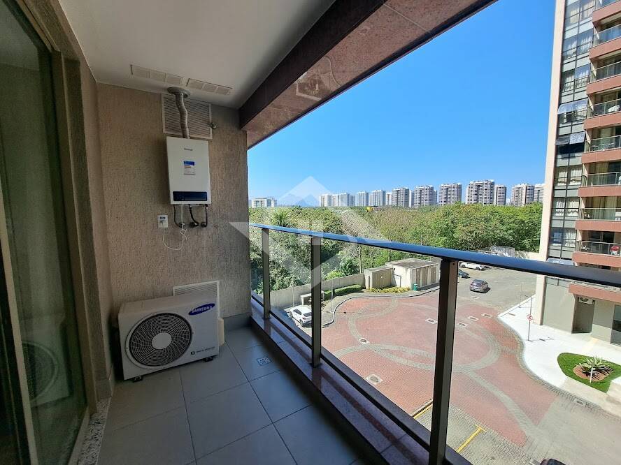 Apartamento à venda com 2 quartos, 66m² - Foto 7