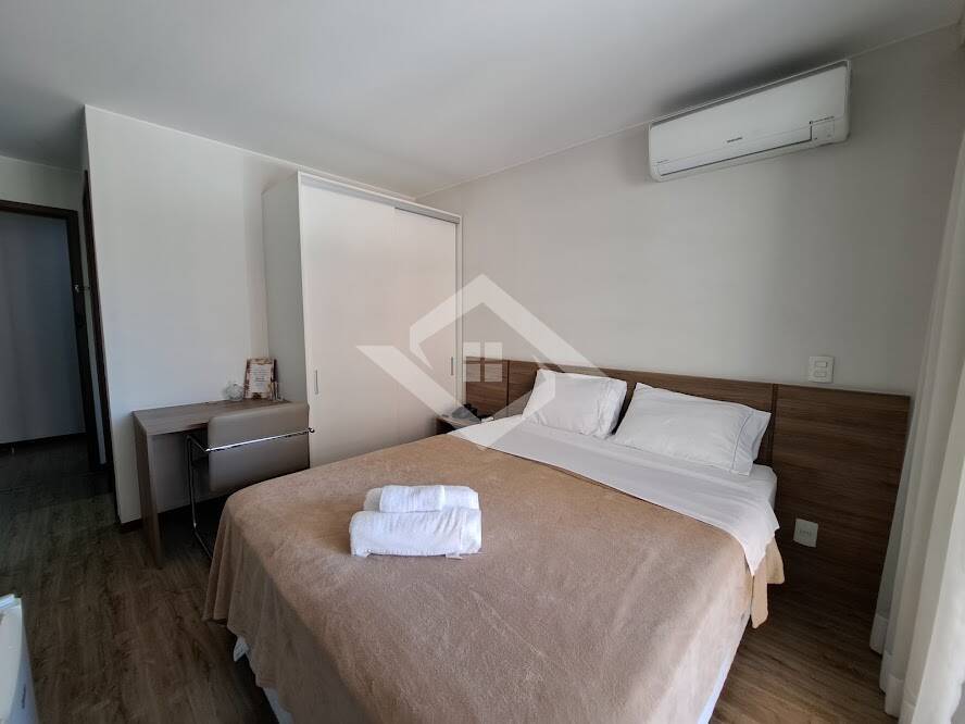 Apartamento à venda com 2 quartos, 66m² - Foto 9