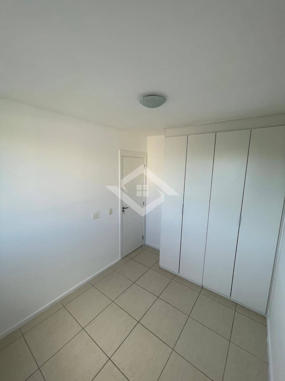 Apartamento à venda com 2 quartos, 60m² - Foto 8