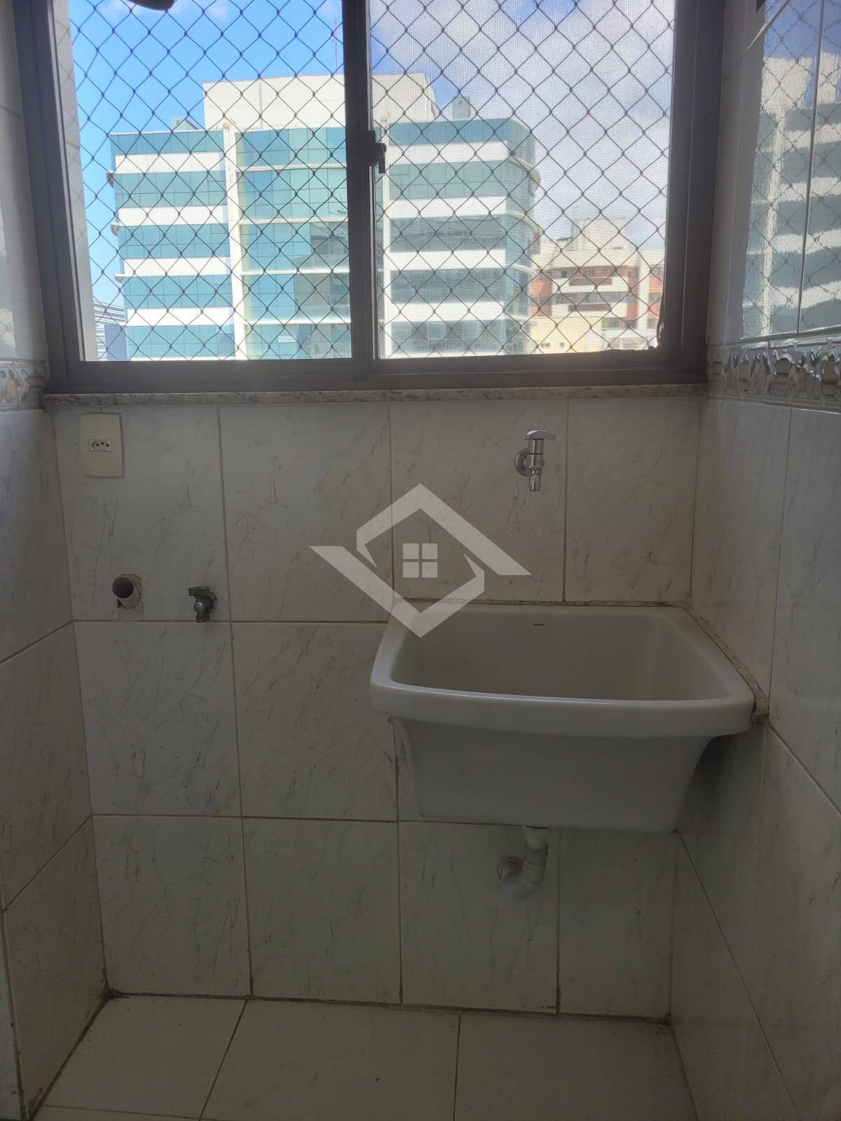 Apartamento à venda com 3 quartos, 130m² - Foto 14