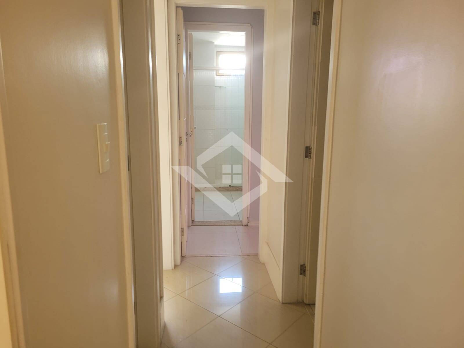 Apartamento à venda com 3 quartos, 130m² - Foto 24