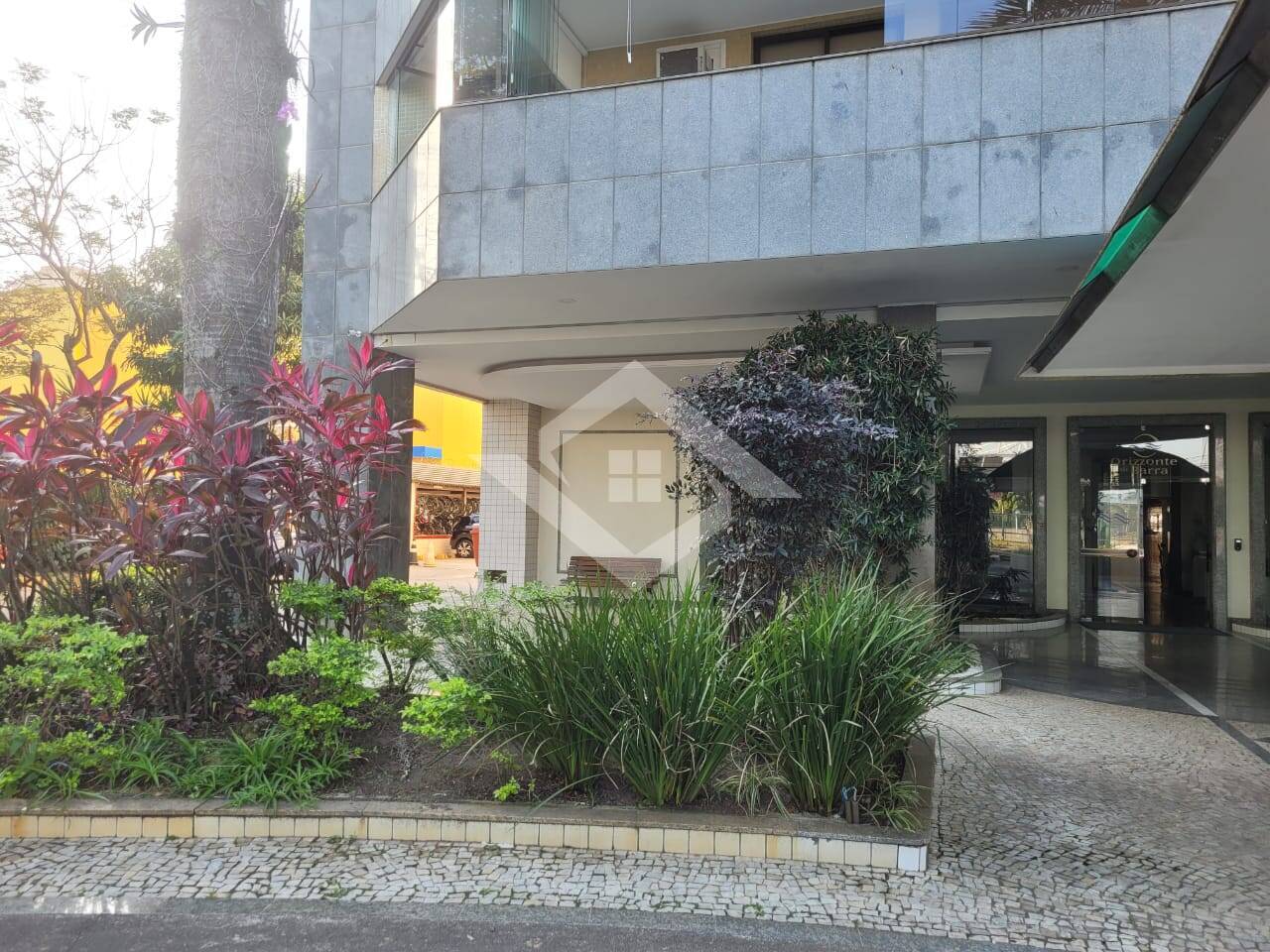 Apartamento à venda com 3 quartos, 130m² - Foto 32