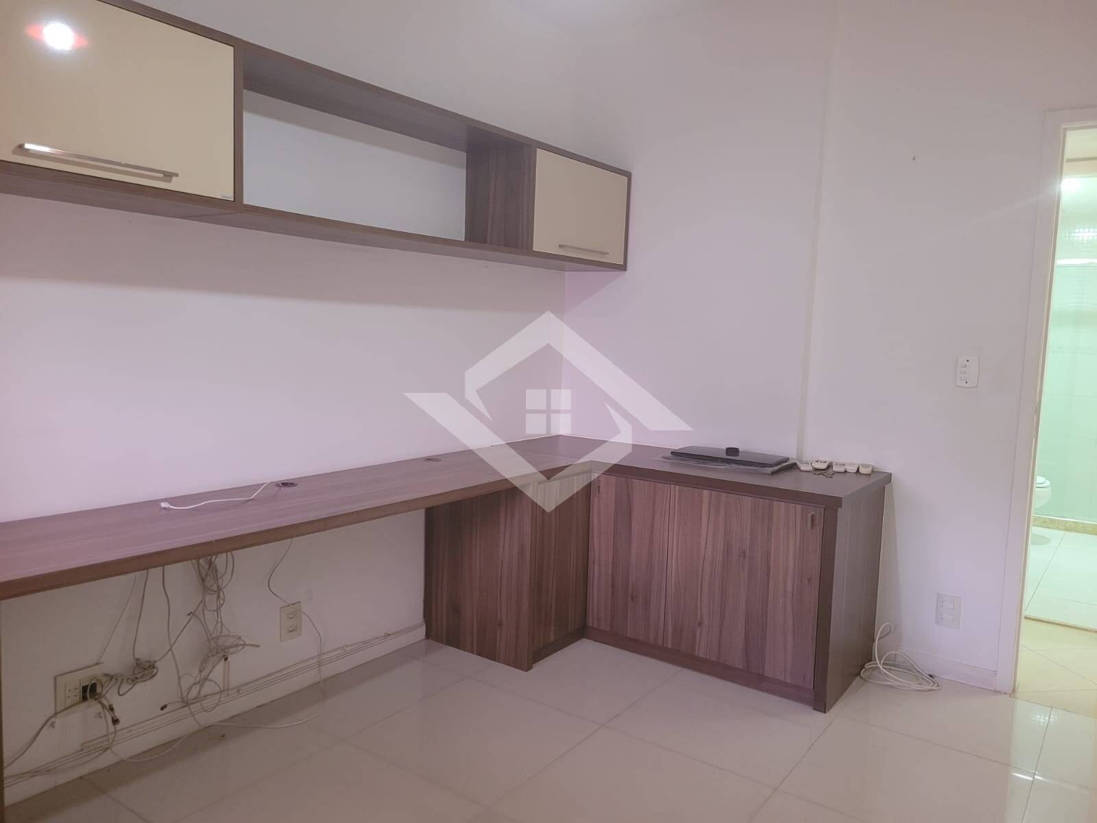 Apartamento à venda com 3 quartos, 130m² - Foto 27