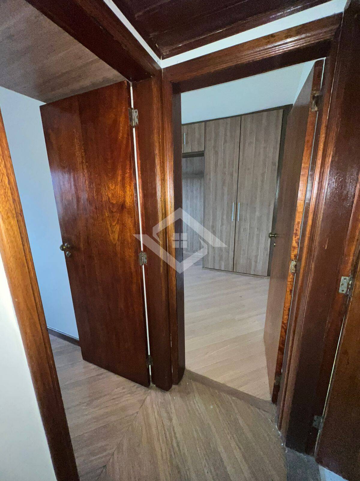 Apartamento para alugar com 2 quartos, 60m² - Foto 3