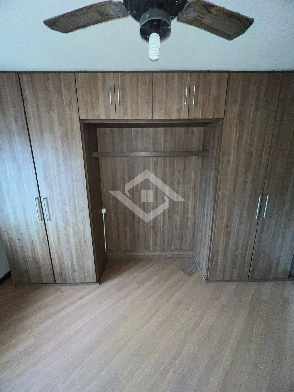 Apartamento para alugar com 2 quartos, 60m² - Foto 9