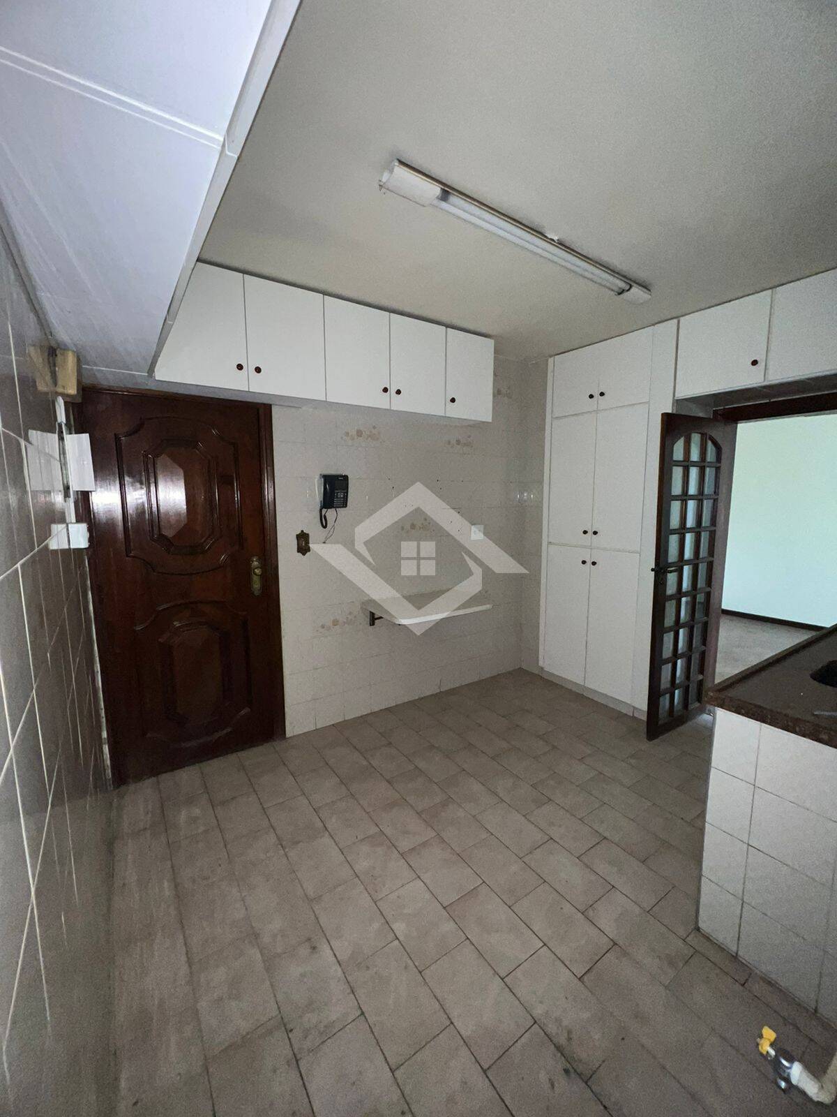 Apartamento para alugar com 2 quartos, 60m² - Foto 16