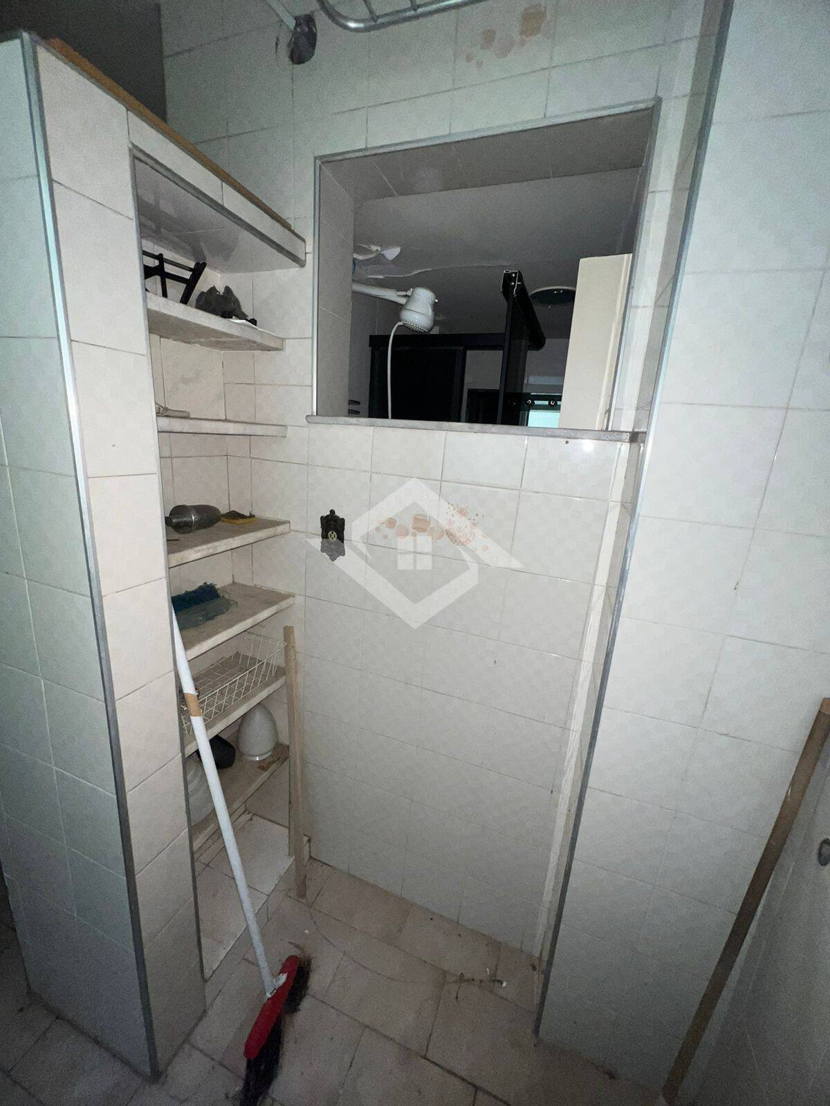 Apartamento para alugar com 2 quartos, 60m² - Foto 26