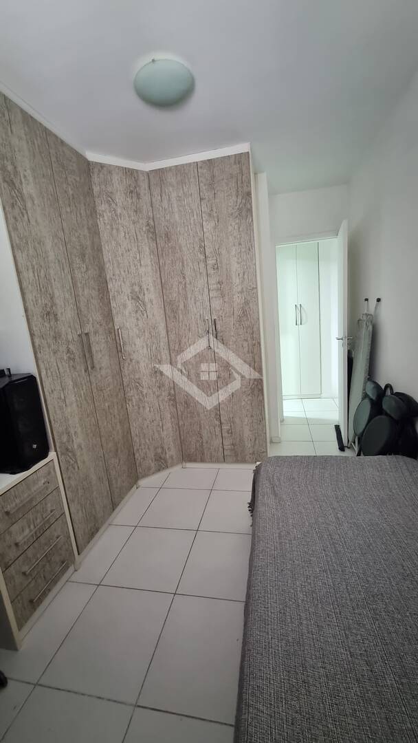 Apartamento à venda e aluguel com 2 quartos, 60m² - Foto 5