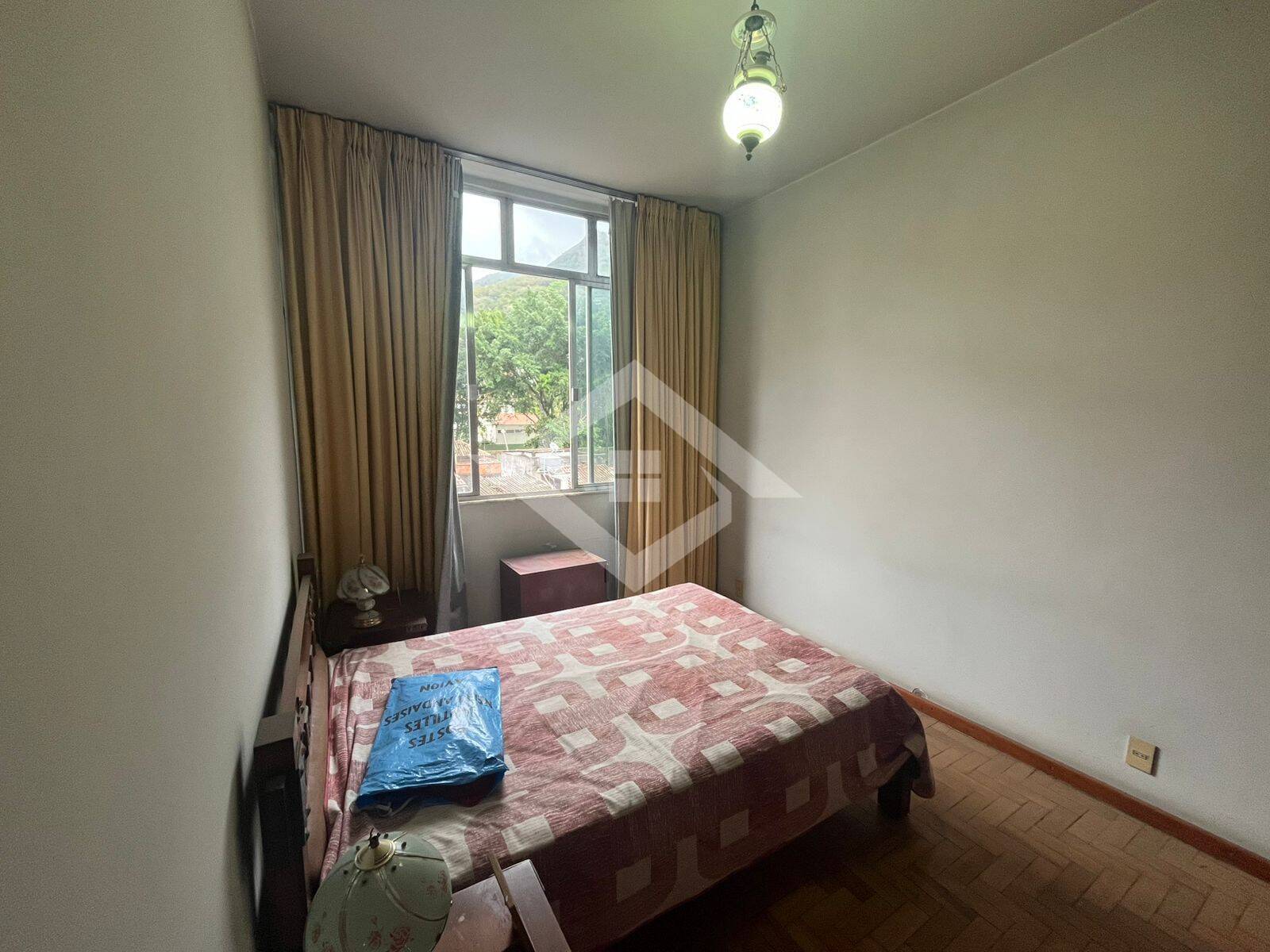 Apartamento à venda com 4 quartos, 110m² - Foto 13