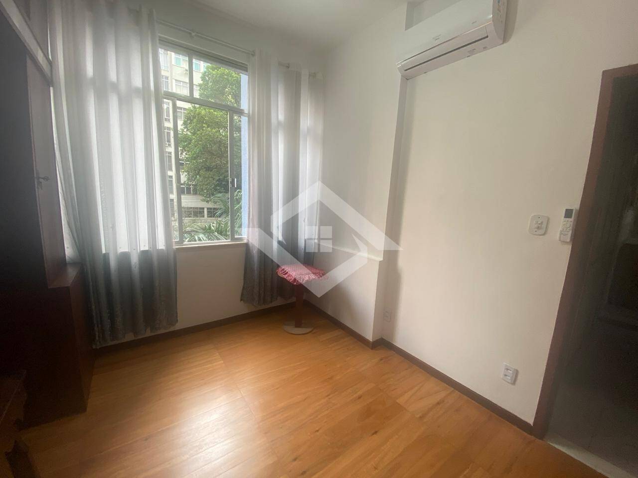 Apartamento à venda com 5 quartos, 160m² - Foto 21