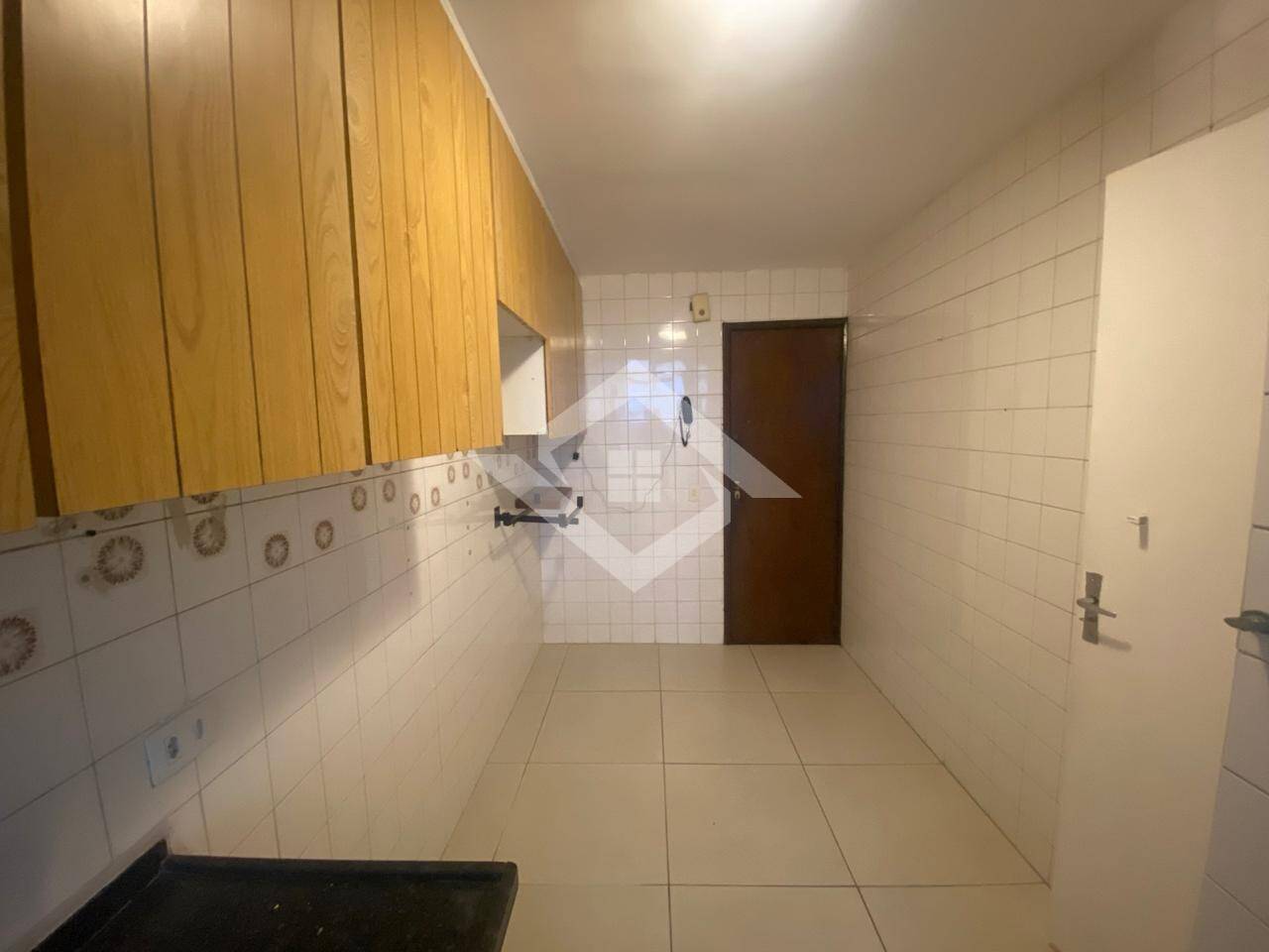 Apartamento à venda com 3 quartos, 87m² - Foto 28