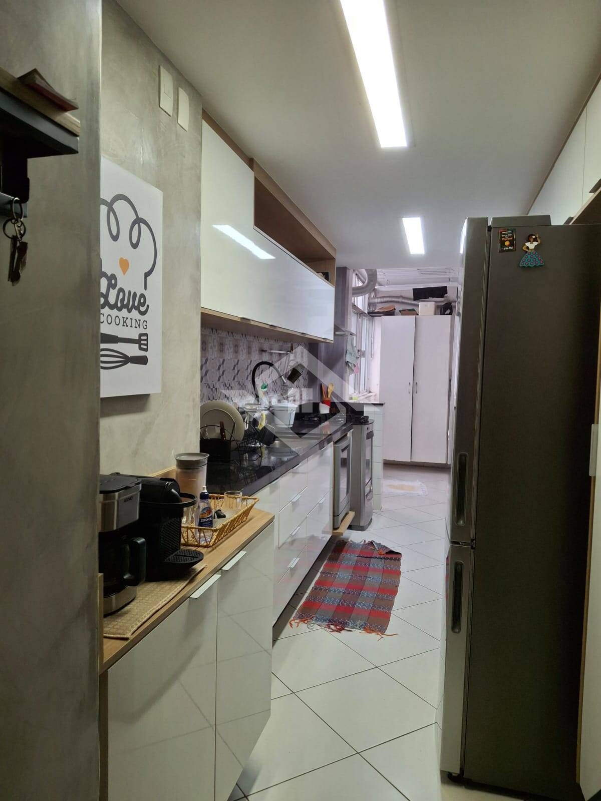 Apartamento à venda com 3 quartos, 176m² - Foto 18